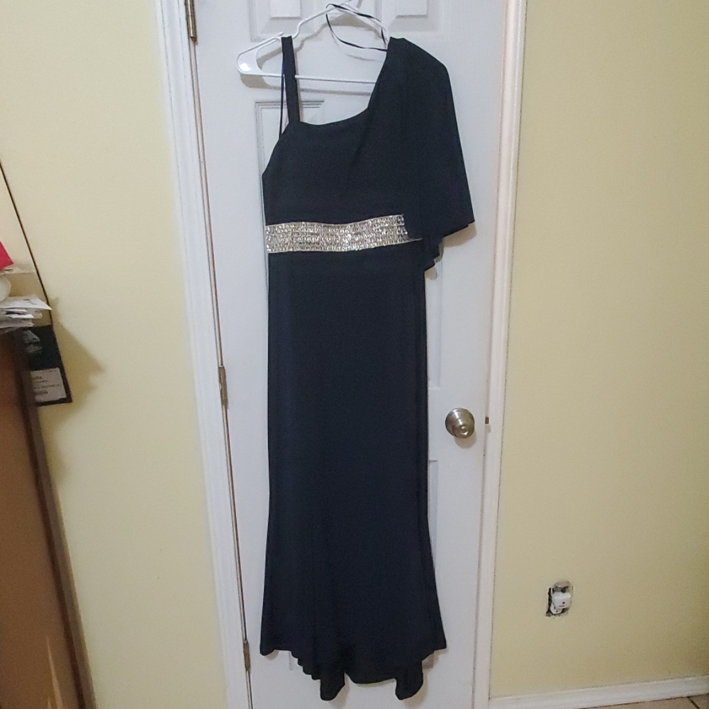R&M Richards Dress